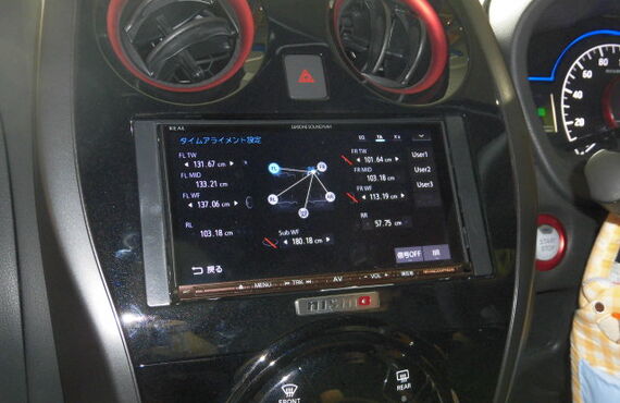 カーオーディオのインストール・セッティングも承っております。