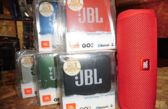 ＪＢＬポータブルスピーカー　ｃｅｎｔｒａｌ　にて取り扱っております。